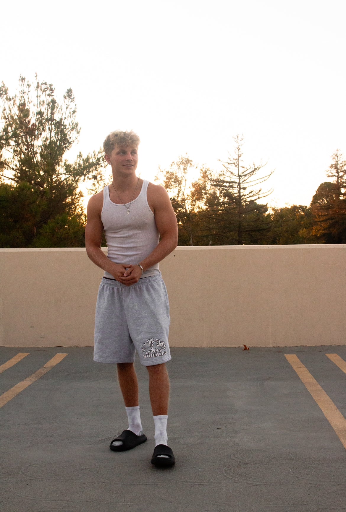 '5 STAR' SWEATSHORTS
