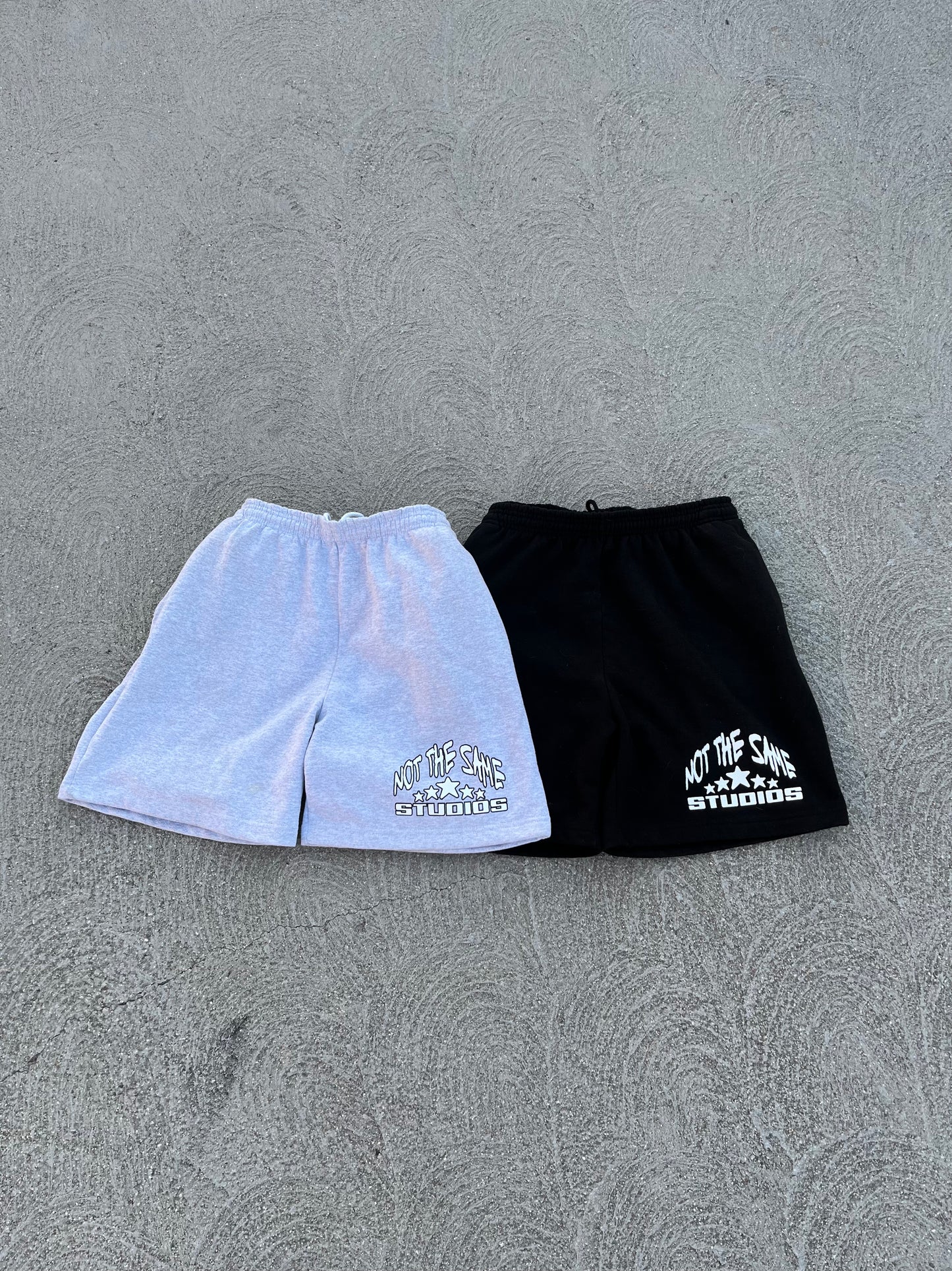 '5 STAR' SWEATSHORTS